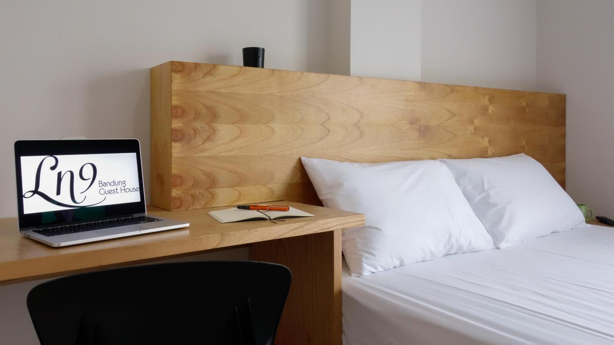Ln9 Bandung Guest House Ngoại thất bức ảnh