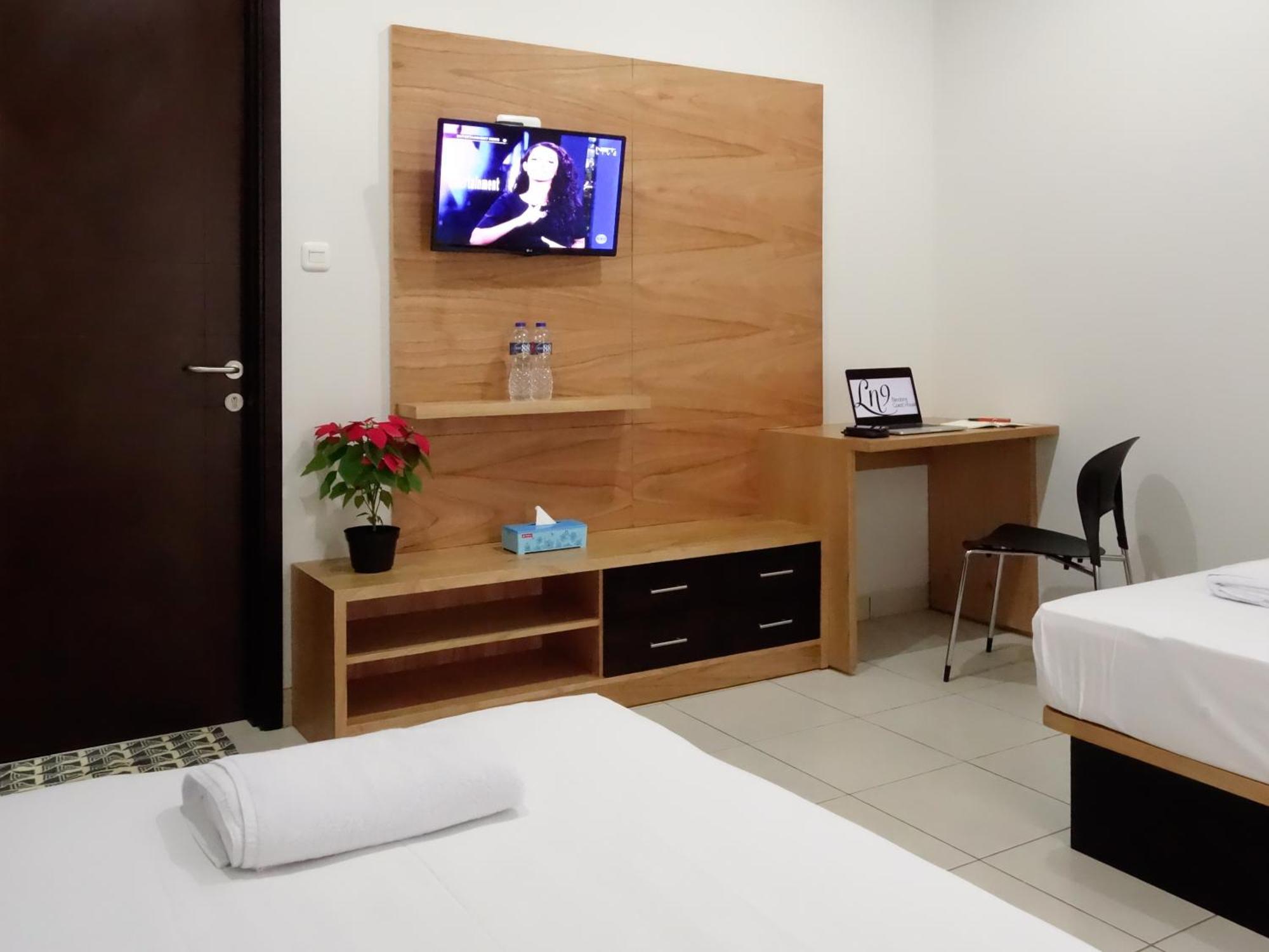Ln9 Bandung Guest House Ngoại thất bức ảnh