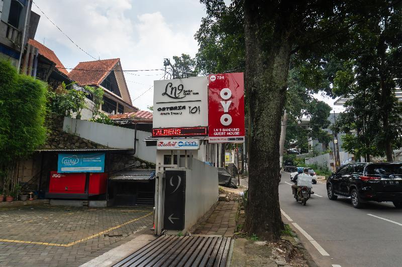 Ln9 Bandung Guest House Ngoại thất bức ảnh